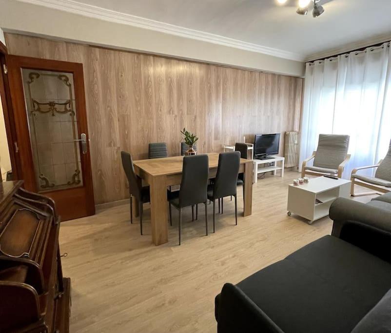 Piso Reformado En El Centro De Logrono Apartamento Exterior foto
